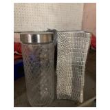 GLASS COCKTAIL SHAKER WITH DIAMOND CROSSHATCH