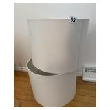 2 LAMPSHADES WITH METAL WIRE FRAME SUPPORT