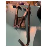 2 HAMMER, PRY BAR, MANICURE SET
