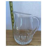 CLEAR PRESSED GLASS PITCHER WITH VERTICAL RIBBED