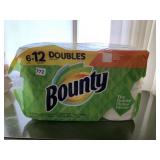 1 PACK OF 6 BOUNTY PAPER TOWELS