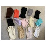 LADIES GLOVES