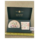 MINTON ENGLISH BONE CHINA SET IN BOX