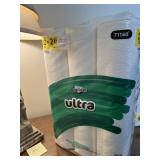 12 DOUBLE ROLLS OF PAPER TOWELS NEW