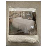 NEW QUEEN SIZE WEDDING RING PATTERN BED SPREAD