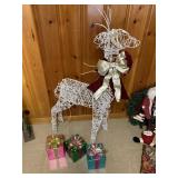 WHITE WIRE WRAPPED ANGEL FIGURE WITH