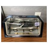 MERCEDES BENZ SPECIAL EDITION MODEL CAR