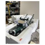 DIE-CAST MODEL - 1930 INTERNATIONAL WRECKER,