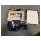 FLASHLIGHT PICTURE FRAME AND DRILL DRIVER
