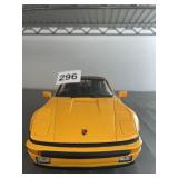 DIE-CAST MODEL - YELLOW HUMMER SUV, 1:18 SCALE.