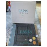 PARIS ICON LESLIE J LITTLE PHOTOGRAPHY BY JAMES