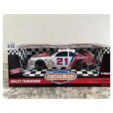 ERTL AMERICAN MUSCLE - QUALITY THUNDERBIRD #21,