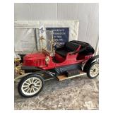 FRANKLIN MINT DIE-CAST MODEL - 1903 FORD MODEL A,