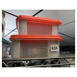2 FOOD STORAGE CONTAINERS