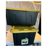 2 NEW TOTES COMMANDER XXL W/ LIDS