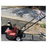 TORO POWER CURVE SNOW BLOWER W/ 18" CLEARING