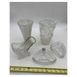 FROSTED GLASS FLORAL VASE, CLEAR GLASS DIAMOND