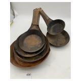ACME BRAND NESTED CAST METAL MEASURING SCOOP SET,