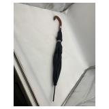 J.G. HOOK UMBRELLA W/ CURVED WOODEN HANDLE, BLACK