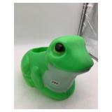 STEP2 GREEN PLASTIC FROG PLANTER.