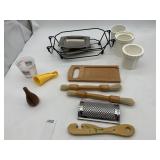 KITCHEN UTENSILS, CHAFING DISH, TUPPERWARE