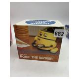 RADIO SHACK ROBIE THE BANKER ROBOT BANK IN BOX.