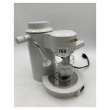 BRAUN ELECTRIC DRIP COFFEE MAKER W/ GLASS CARAFE,