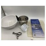 DREAMFARM COLANDER, STAINLESS STEEL BOWLS &
