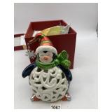 HOME ACCENTS HOLIDAY CERAMIC LED PENGUIN
