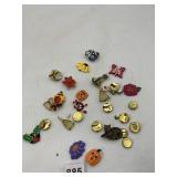 ASSORTED NOVELTY PINS AND CHARMS, VARIOUS ANIMAL,