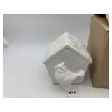 WHITE CERAMIC LIGHT-UP BIRDHOUSE W/ GLITTERED