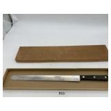 WEAR-EVER PROFESSIONAL SLICING KNIFE, MODEL
