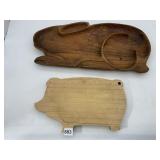 WOODEN RABBIT SERVING TRAY, PIG CUTTING BOARD.