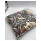 GINORMOUS BAG ASSORTED JEWELRY BROKEN SINGLE