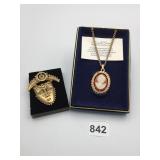 REVERSIBLE CAMEO PENDANT NECKLACE GOLD TONE BOXED