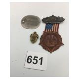 MEDALLION MEDAL ON RIBBON FCL MCGREGOR PENDANT