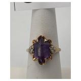 10K GOLD PURPLE AMYTHYST RING SZ. 7 W/ RHINESTONE
