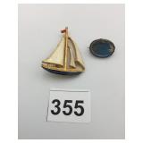 ENAMEL SAILBOAT PIN SMALL OVAL SILVER TONE BLUE