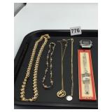 NAPIER CHAIN NECKLACE WITH PEARLS BEADED CHOKER
