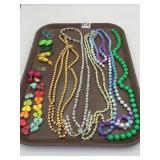 ASSORTED PARTY BEAD NECKLACES GREEN GOLD EARRINGS