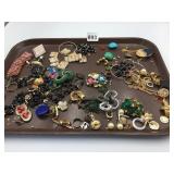 CRAFTERS LOT BROKEN DAMAGED JEWELRY PIECES SINGLE