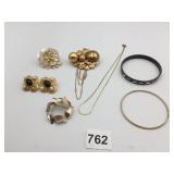PINS APPEAR HAND MADE CIRCLE PIN EARRINGS BLACK
