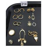 EARRINGS PIERCED HOOPS FLOWERS SMALL PENDANTS