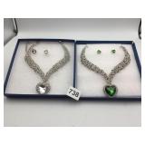 STATEMENT NECKLACES BOXED CLEAR AND GREEN