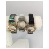 STRETCH BAND WRISTWATCHES NO CLOCK FACES BLUE