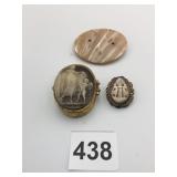 HAND CARVED CAMEO PIN WITH THE "THREE GRACES" OF