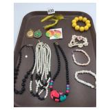 BRACELETS YELLOW SHELLS EARRINGS PENDANTS