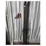 VTG WOODEN SKIS W/ LEATHER BINDINGS, METAL SKI