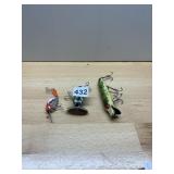 HEDDON CRANKBAIT W/ ORANGE TAIL FIN, TOPWATER