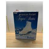 AMERICAN ROCKET LADIES WHITE INSULATED FIGURE